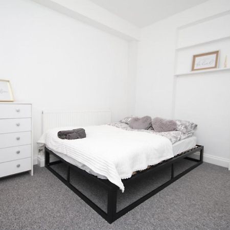 Lovely 3 Bed Spacious Flat Apartment In Central Londres Extérieur photo